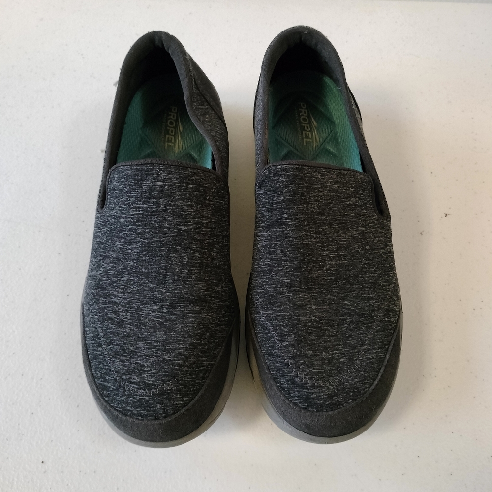 Bass Propel Walker Womens 7.5 Sneakers Shoes Slip On Comfort Supportive Travel